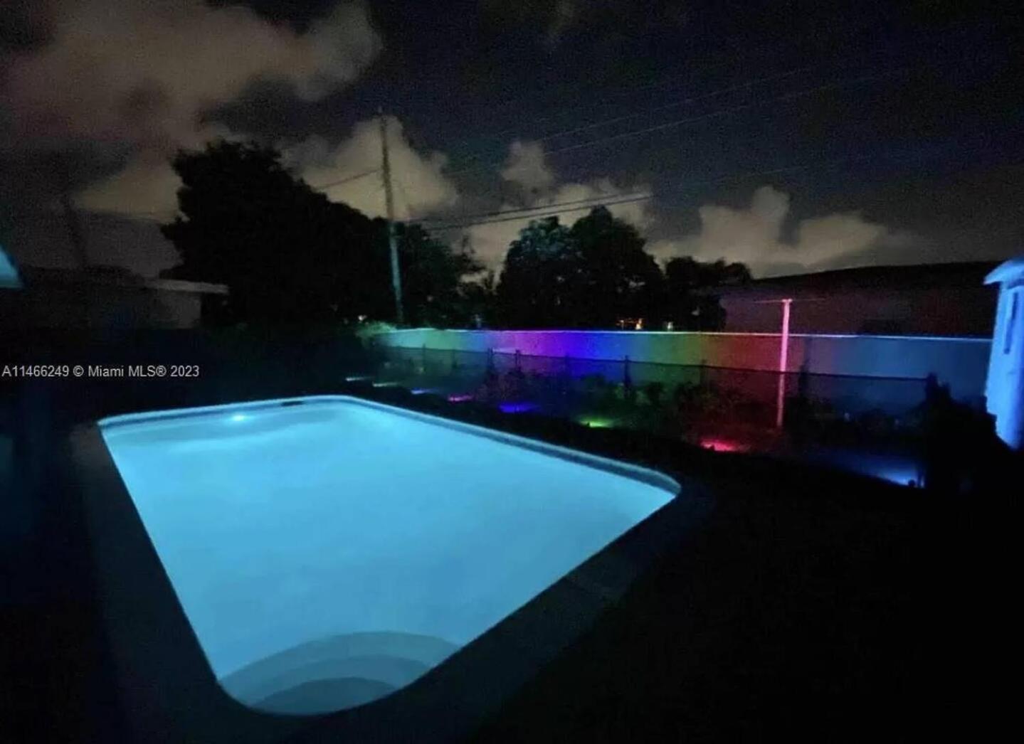 Tropical Villa Pool Courtyard & Garden View Fort Lauderdale Exterior photo